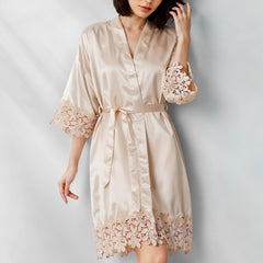 Personalized Embroidered Bride & Bridesmaid Robe – Custom Wedding Day Robes for Bridal Party