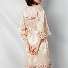 Personalized Embroidered Bride & Bridesmaid Robe – Custom Wedding Day Robes for Bridal Party
