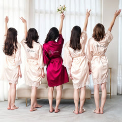 Personalized Embroidered Bride & Bridesmaid Robe – Custom Wedding Day Robes for Bridal Party