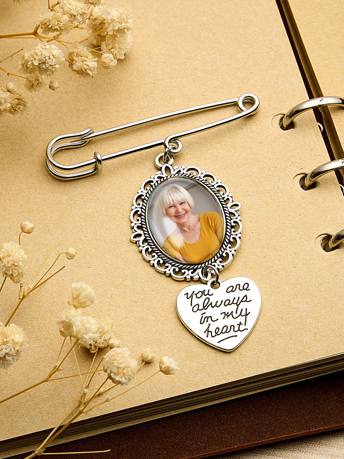 Personalized Angel Wings Memorial Pin – Custom Photo Brooch for Weddings & Special Keepsakes
